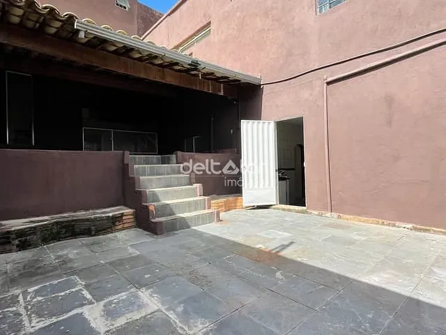 Casa com 100m² 1 quarto e 2 banheiros, para alugar, no bairro Etelvina Carneiro em Belo Horizonte