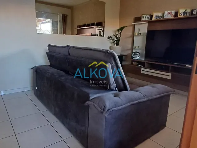Casa com 170m² 3 quartos e 1 banheiro, à venda, no bairro Jardim Oriente em São José dos Campos