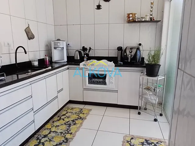 Casa com 170m² 3 quartos e 1 banheiro, à venda, no bairro Jardim Oriente em São José dos Campos