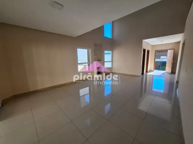Casa com 467m² 4 quartos e 1 banheiro, à venda, no bairro Urbanova em São José Dos Campos