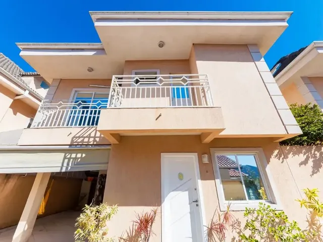 Casa com 143m² 3 quartos e 3 banheiros, à venda, no bairro Santa Felicidade em Curitiba