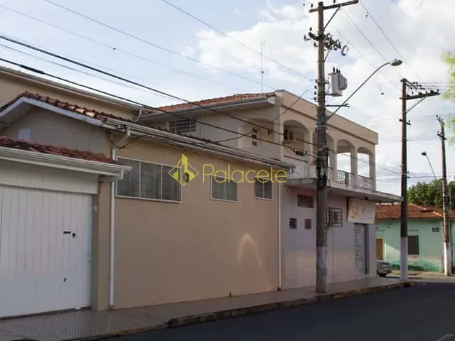 Casa com 354m² 3 quartos e 2 banheiros, à venda, no bairro Santana em Pindamonhangaba