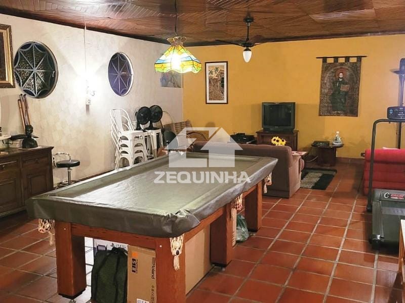 Casa, 4 quartos, 360 m² - Foto 8