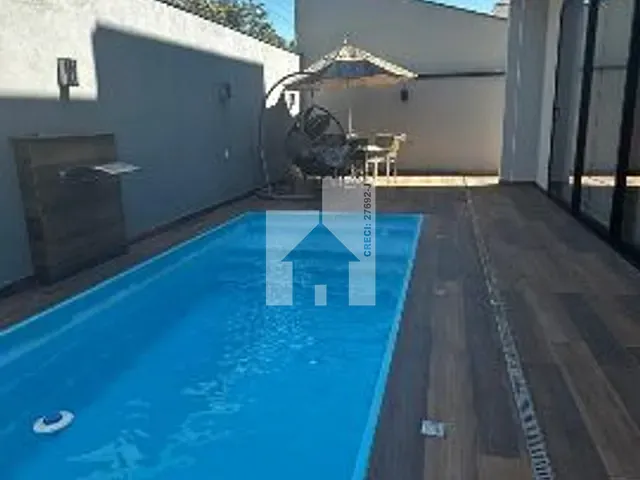 Casa com 310m² 3 quartos e 5 banheiros, à venda, no bairro Engordadouro em Jundiaí