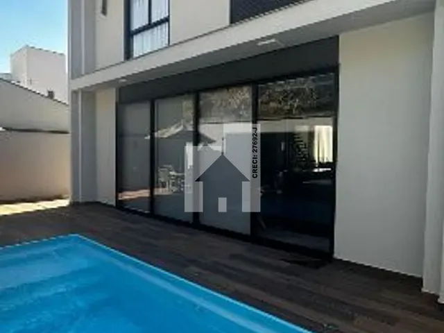 Casa com 310m² 3 quartos e 5 banheiros, à venda, no bairro Engordadouro em Jundiaí