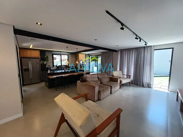 Casa com 360m² 3 quartos e 6 banheiros, à venda, no bairro Jardim Esplanada em São José dos Campos