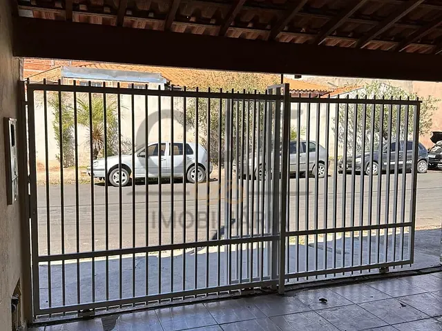 Casa 2 quartos e 1 banheiro, à venda, no bairro Jardim Silvestre IV em Amparo