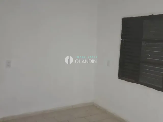 Casa 2 quartos e 1 banheiro, para alugar, no bairro Área Rural de Artur Nogueira em Artur Nogueira