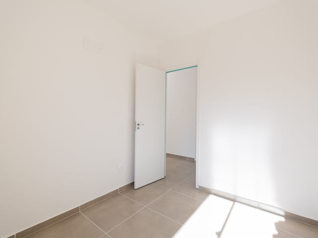 Casa 2 quartos e 1 banheiro, para alugar, no bairro Três Vendas em Pelotas