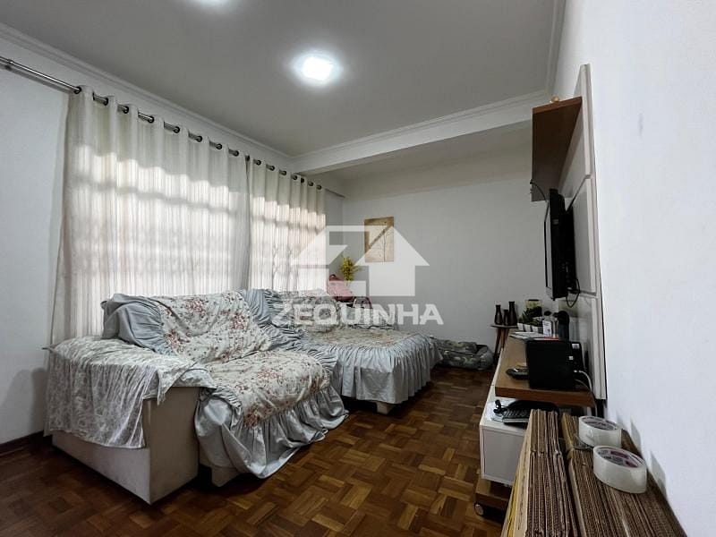 Casa à venda com 3 quartos, 260m² - Foto 6