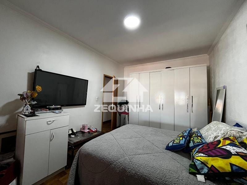 Casa à venda com 3 quartos, 260m² - Foto 10
