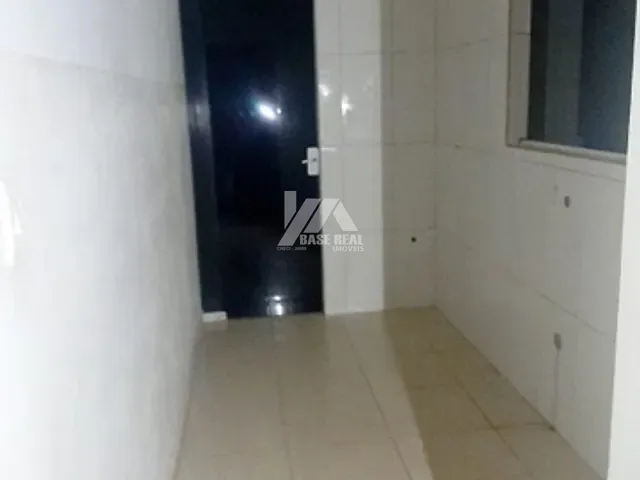 Casa com 62m² 2 quartos e 1 banheiro, à venda, no bairro Contorno em Ponta Grossa