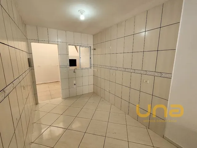 Casa 3 quartos e 1 banheiro, para alugar, no bairro GUATUPE em São José Dos Pinhais