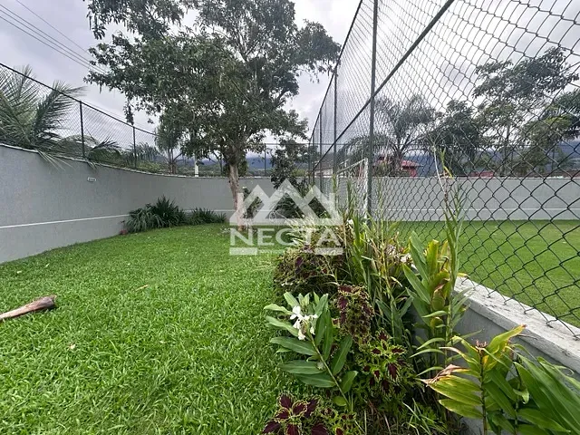 Casa com 100m² 2 quartos e 3 banheiros, à venda, no bairro Jardim do Sol em Caraguatatuba