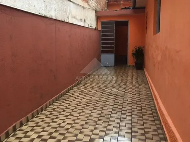Casa com 500m² 2 quartos e 2 banheiros, à venda, no bairro Vila Nossa Senhora das Vitórias em Mauá