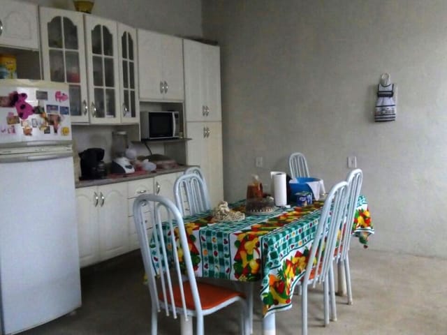 Casa com 189m² 3 quartos e 2 banheiros, à venda, no bairro Vila Hepacare em Lorena