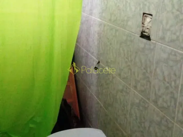 Casa com 189m² 3 quartos e 2 banheiros, à venda, no bairro Vila Hepacare em Lorena