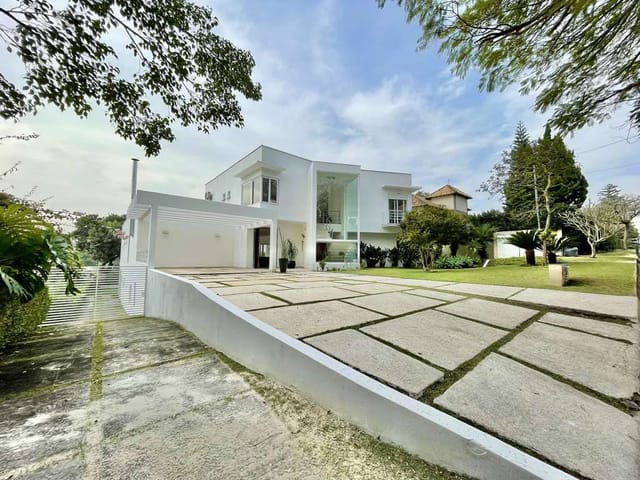 Casa com 1182m² 4 quartos e 5 banheiros, à venda, no bairro Palos Verdes em Cotia