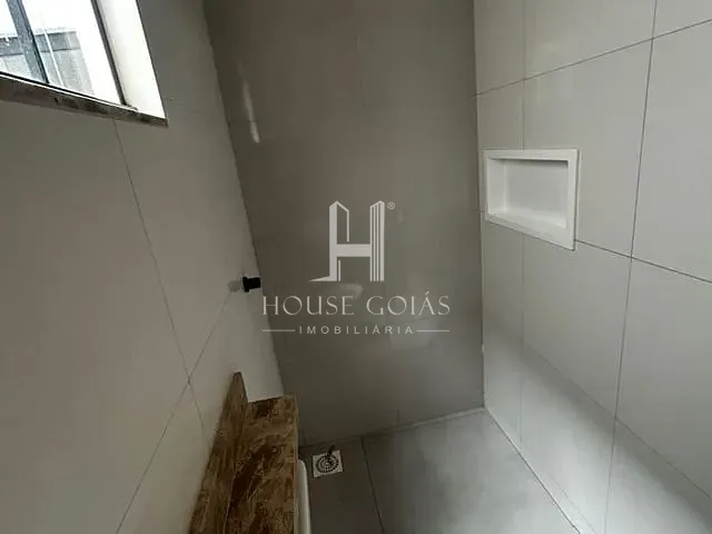 Casa com 120m² 2 quartos e 2 banheiros, à venda, no bairro Parque Eldorado Oeste em Goiânia