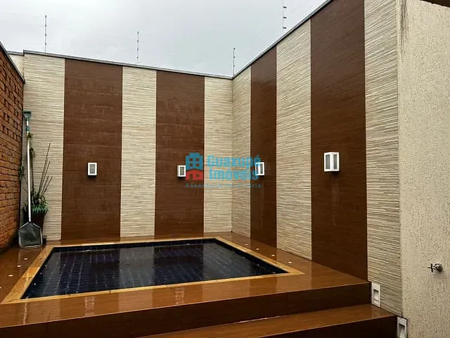 Casa com 250m² 3 quartos e 2 banheiros, à venda, no bairro Jardim Planalto em Guaxupé