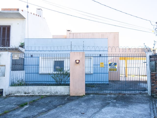 Casa com 213m² 3 quartos e 3 banheiros, à venda, no bairro São Gonçalo em Pelotas