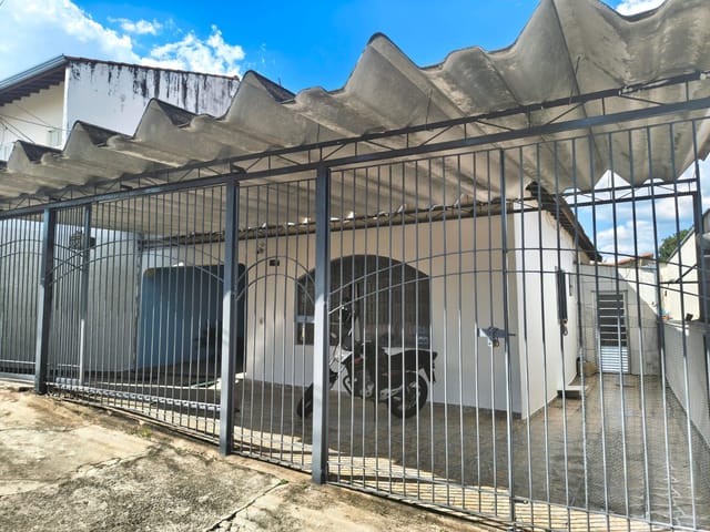 Casa 3 quartos e 1 banheiro, à venda, no bairro Jardim Campos Elíseos em Campinas