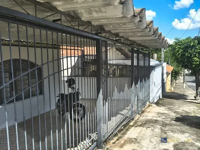 Casa 3 quartos e 1 banheiro, à venda, no bairro Jardim Campos Elíseos em Campinas