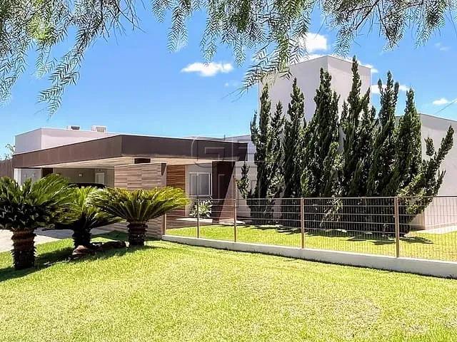 Casa com 1308m² 3 quartos e 4 banheiros, à venda, no bairro Condomínio Terras de Canaã em Londrina