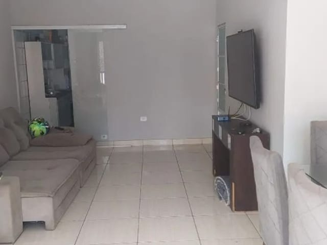 Casa com 270m² 4 quartos e 3 banheiros, à venda, no bairro Jardim Roberto em Osasco
