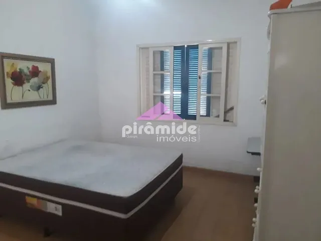 Casa com 500m² 5 quartos e 4 banheiros, à venda, no bairro Perequê-Acu em Ubatuba