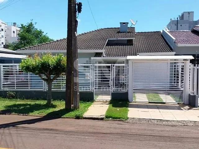 Casa com 240m² 3 quartos e 3 banheiros, à venda, no bairro Paraíso em Chapecó