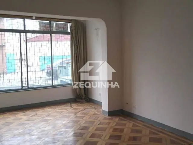 Casa com 210m² 4 quartos e 2 banheiros, à venda, no bairro Vila Bertioga em Sao Paulo