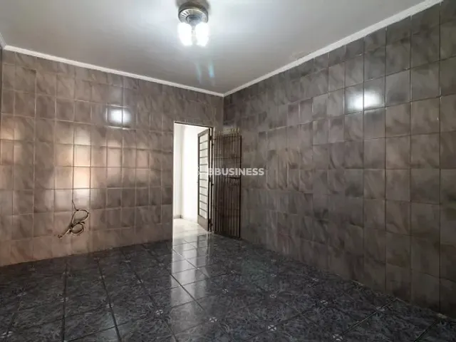 Casa com 234m² 5 quartos e 2 banheiros, à venda, no bairro Jardim Novo Campos Elíseos em Campinas