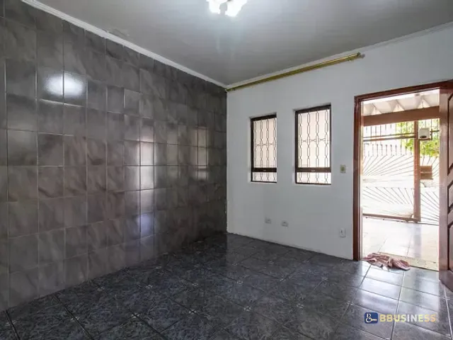 Casa com 234m² 5 quartos e 2 banheiros, à venda, no bairro Jardim Novo Campos Elíseos em Campinas