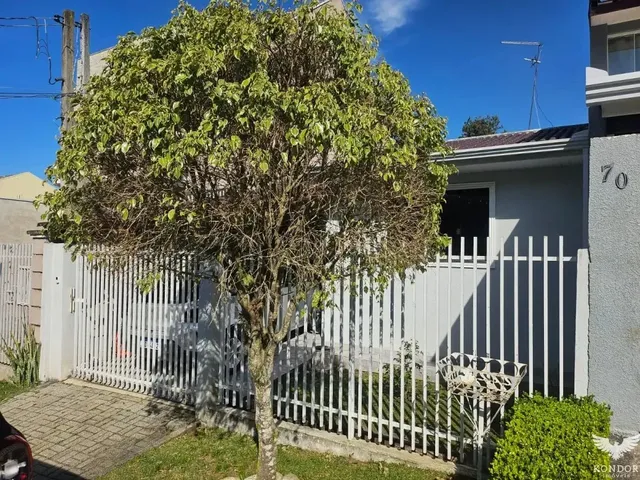 Casa 2 quartos e 1 banheiro, à venda, no bairro Campo Comprido em Curitiba