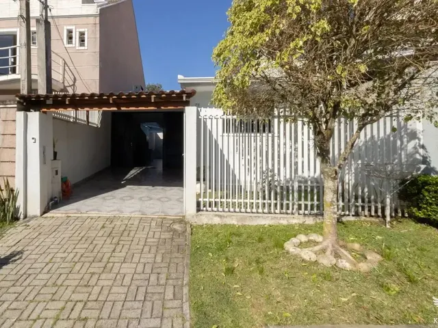 Casa 2 quartos e 1 banheiro, à venda, no bairro Campo Comprido em Curitiba