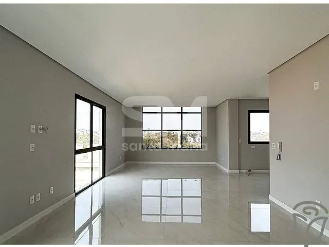 Casa com 469m² 3 quartos e 5 banheiros, à venda, no bairro Jardim Europa em Chapecó