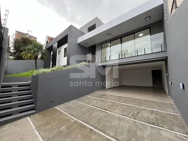 Casa com 383m² 3 quartos e 3 banheiros, à venda, no bairro Presidente Médici em Chapecó