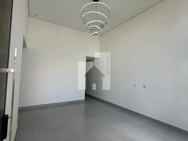 Casa com 150m² 3 quartos e 2 banheiros, à venda, no bairro Jardim Marambaia em Jundiaí