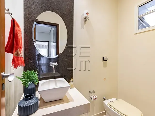 Casa com 638m² 4 quartos e 7 banheiros, à venda, no bairro Gleba Fazenda Palhano em Londrina