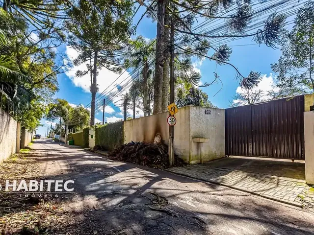 Casa com 1010m² 3 quartos e 2 banheiros, à venda, no bairro Barreirinha em Curitiba