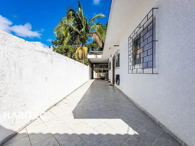 Casa com 1010m² 3 quartos e 2 banheiros, à venda, no bairro Barreirinha em Curitiba