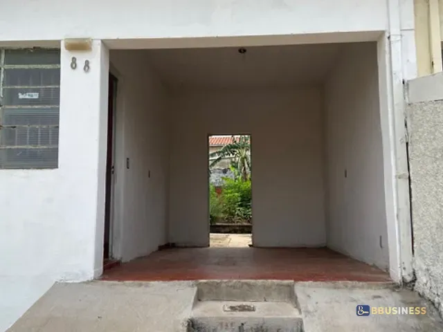 Casa 2 quartos e 1 banheiro, à venda, no bairro Jardim Nova Europa em Campinas