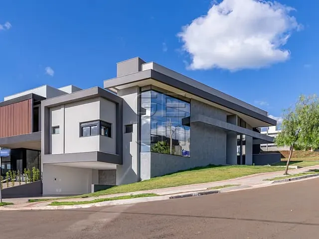 Casa com 365m² 3 quartos e 4 banheiros, à venda, no bairro Jardim Morumbi em Londrina