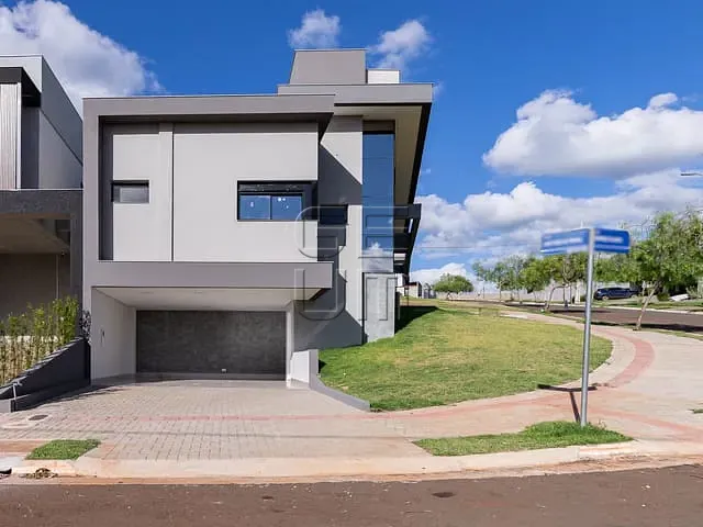 Casa com 365m² 3 quartos e 4 banheiros, à venda, no bairro Jardim Morumbi em Londrina