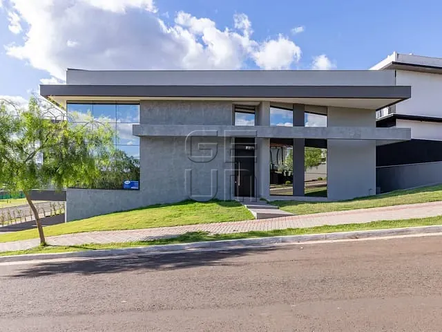 Casa com 365m² 3 quartos e 4 banheiros, à venda, no bairro Jardim Morumbi em Londrina