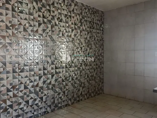 Casa com 300m² 2 quartos e 1 banheiro, para alugar, no bairro Área Rural de Artur Nogueira em Artur Nogueira