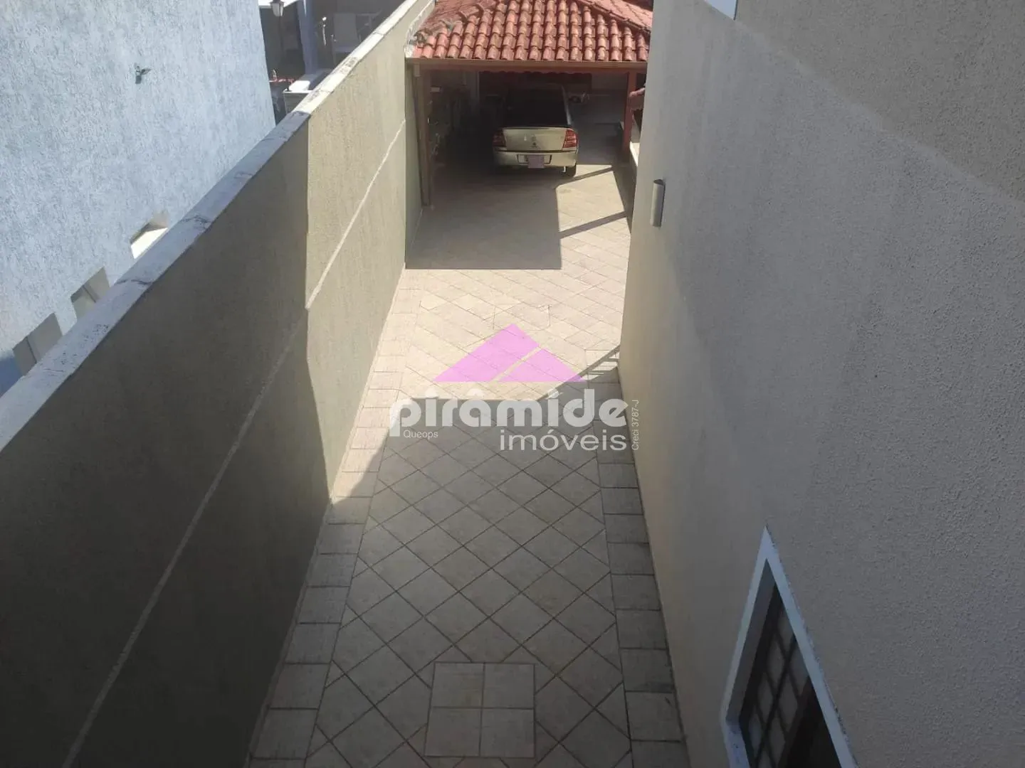 Casa, 4 quartos, 250 m² - Foto 8