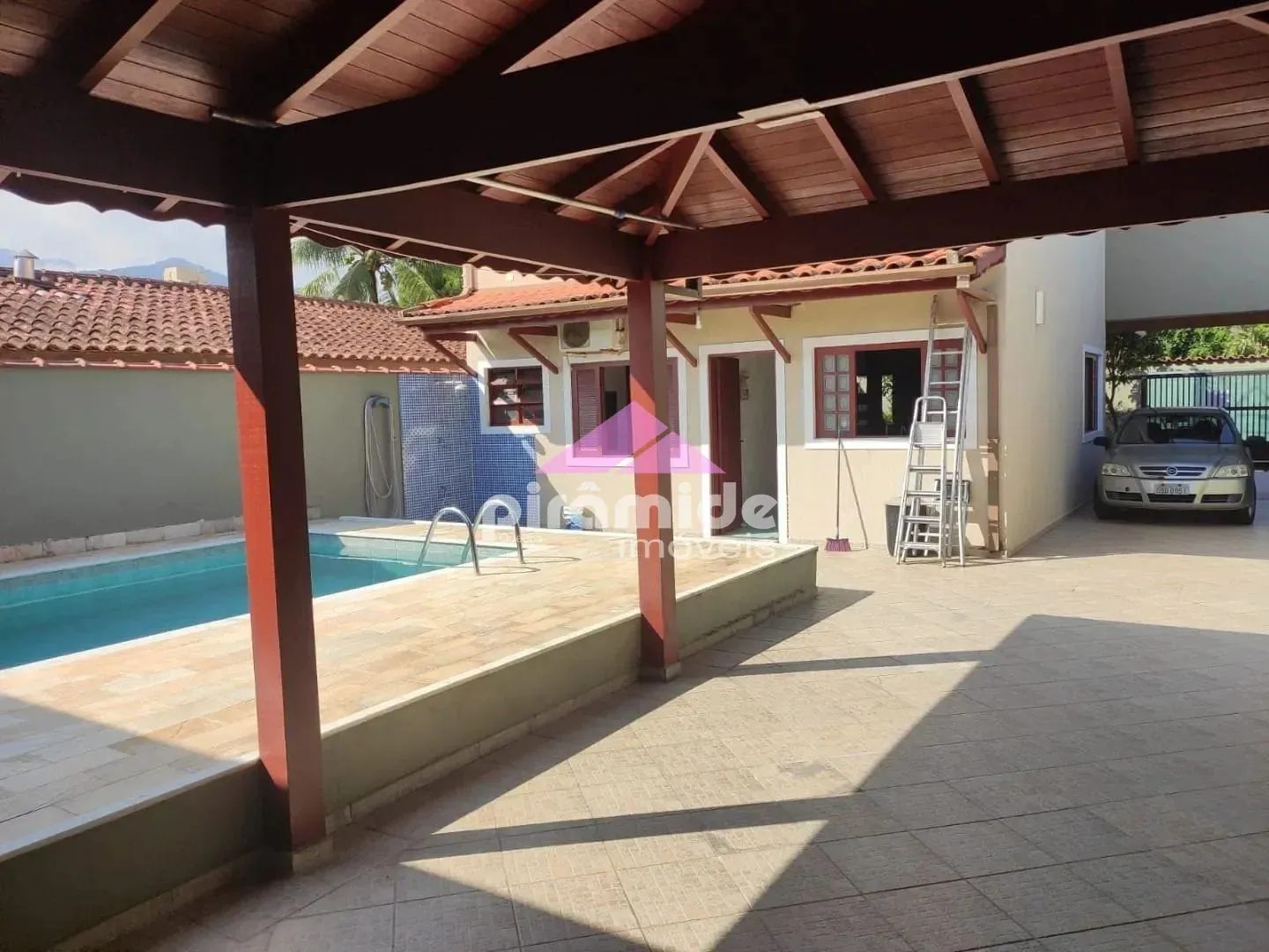 Casa, 4 quartos, 250 m² - Foto 10