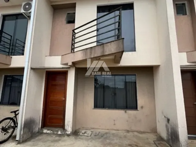 Casa com 60m² 2 quartos e 1 banheiro, à venda, no bairro Uvaranas em Ponta Grossa